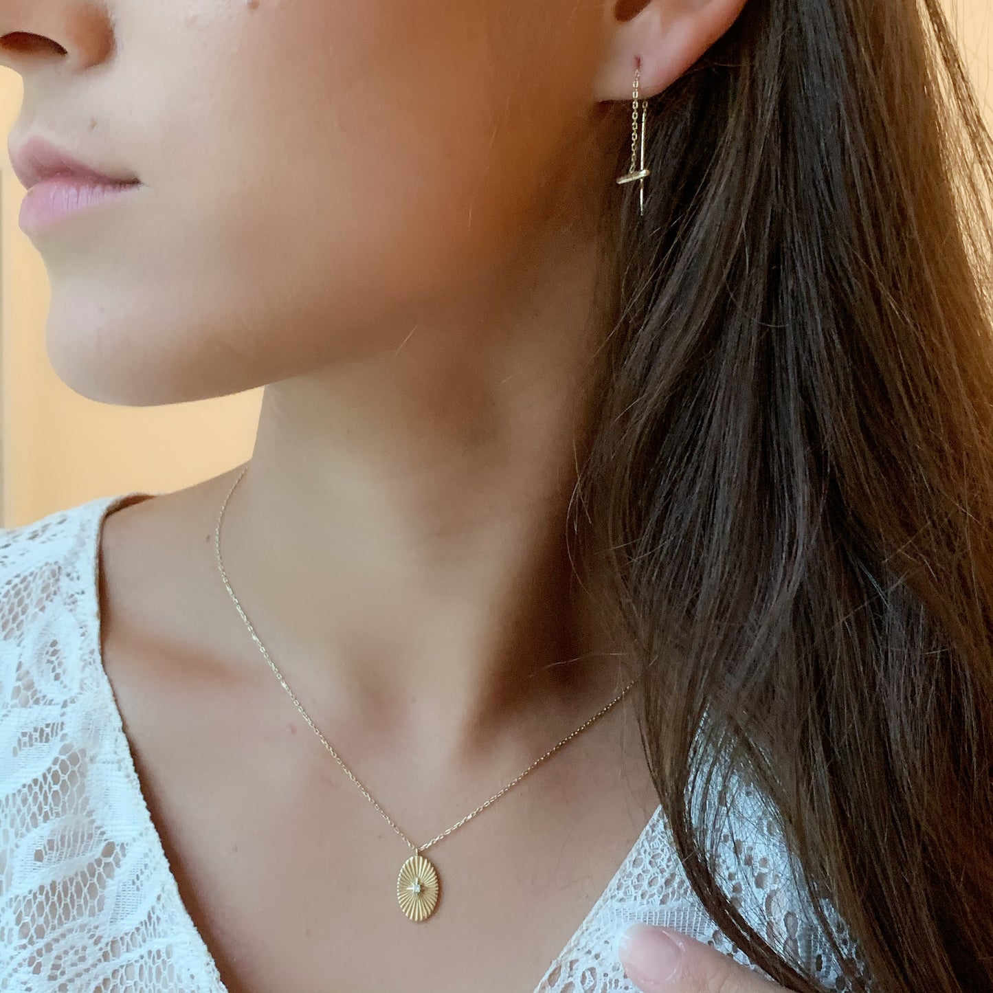 Oval Starburst Medallion Necklace | 14k Gold